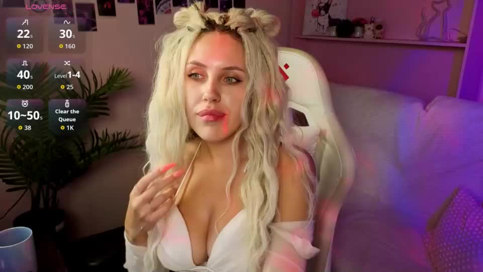 _amymoore Adult Chat August 14, 2026