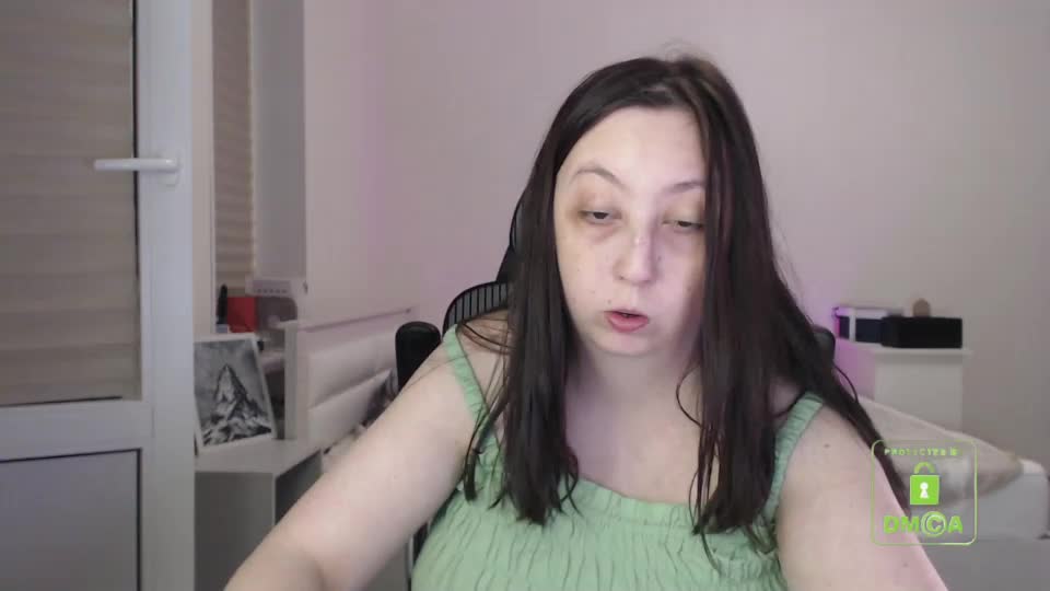 hot_and_pretty Adult Chat August 15, 2026