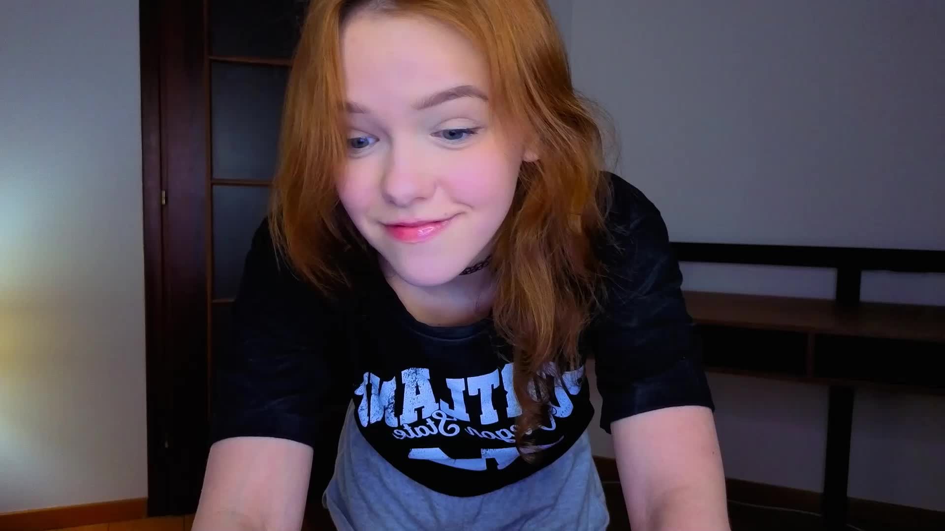 Melissa-me0w Adult Chat August 14, 2026