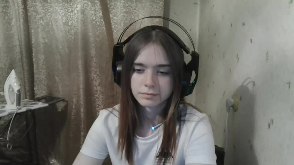 shavonflosi Adult Chat August 15, 2026