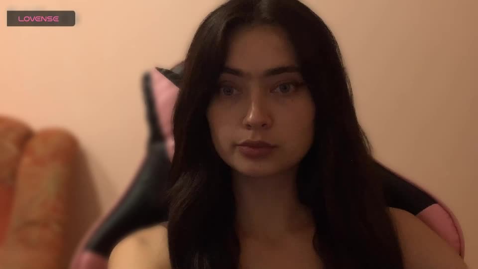 mmm_m_meow Adult Chat August 15, 2026