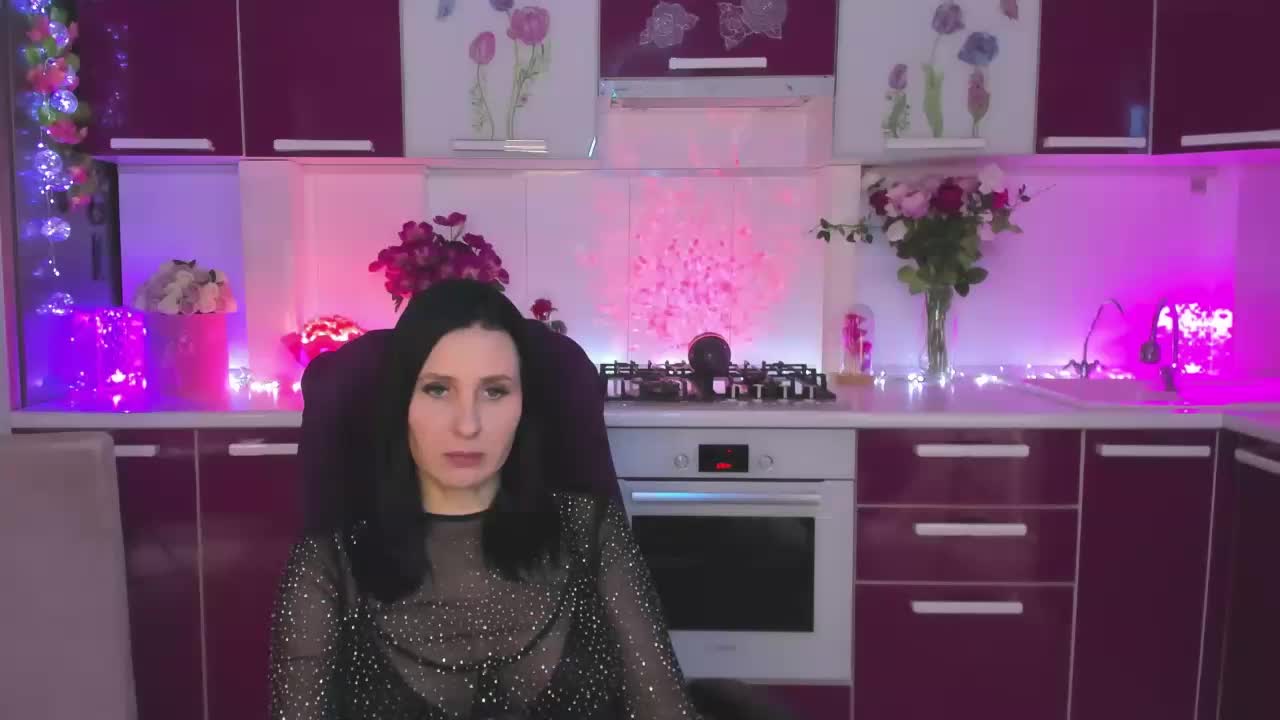 Olivija2020 Adult Chat August 14, 2026