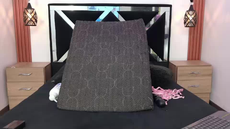 savage_doll Adult Chat August 14, 2026