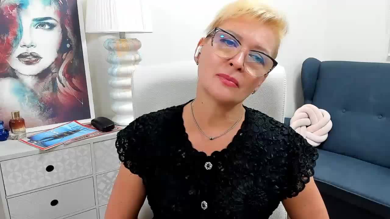 LunaFantasy Adult Chat August 15, 2026