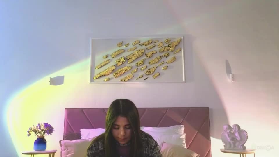 violetta_finch Adult Chat August 15, 2026