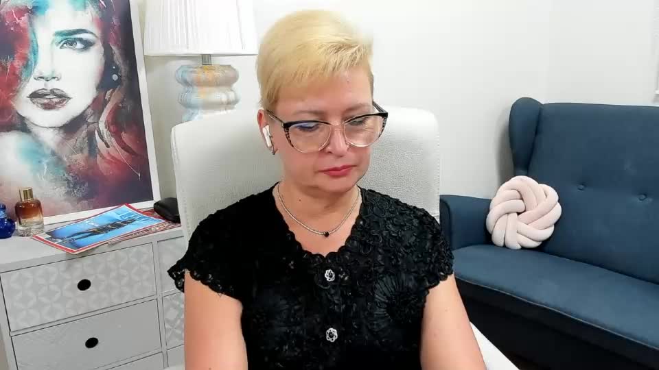 luna_xfantasy Adult Chat August 14, 2026