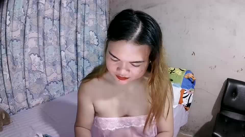 lusty_babe25 Adult Chat August 15, 2026