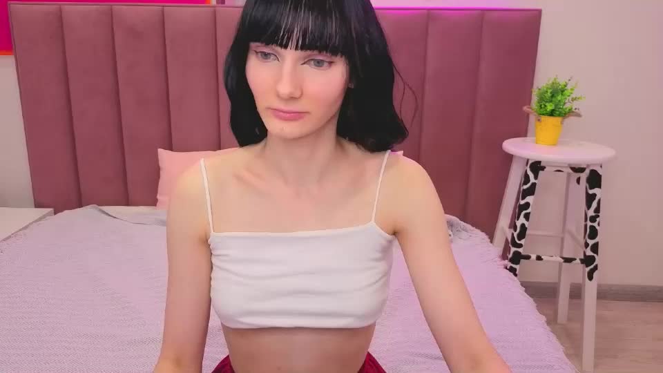 lili_flowerr Adult Chat August 15, 2026
