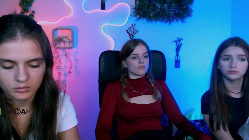 prettyamyy Adult Chat August 15, 2026