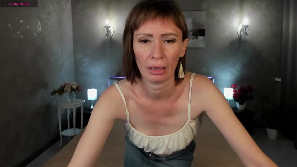 grace_kellyy Adult Chat August 14, 2026