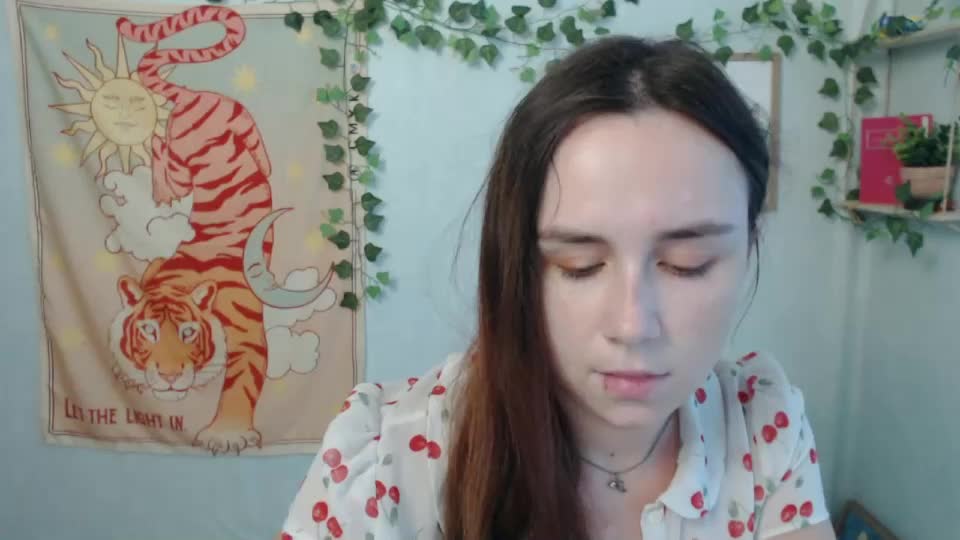 veryveryvery_shy Adult Chat August 15, 2026