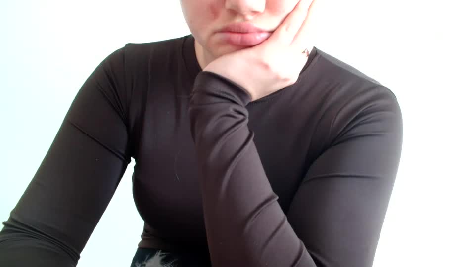 leyla_le Adult Chat August 14, 2026