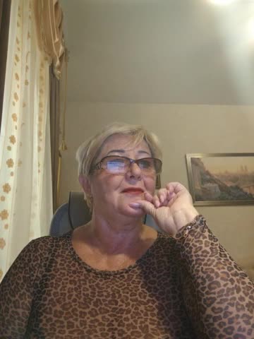KarinkaSweet Adult Chat August 14, 2026