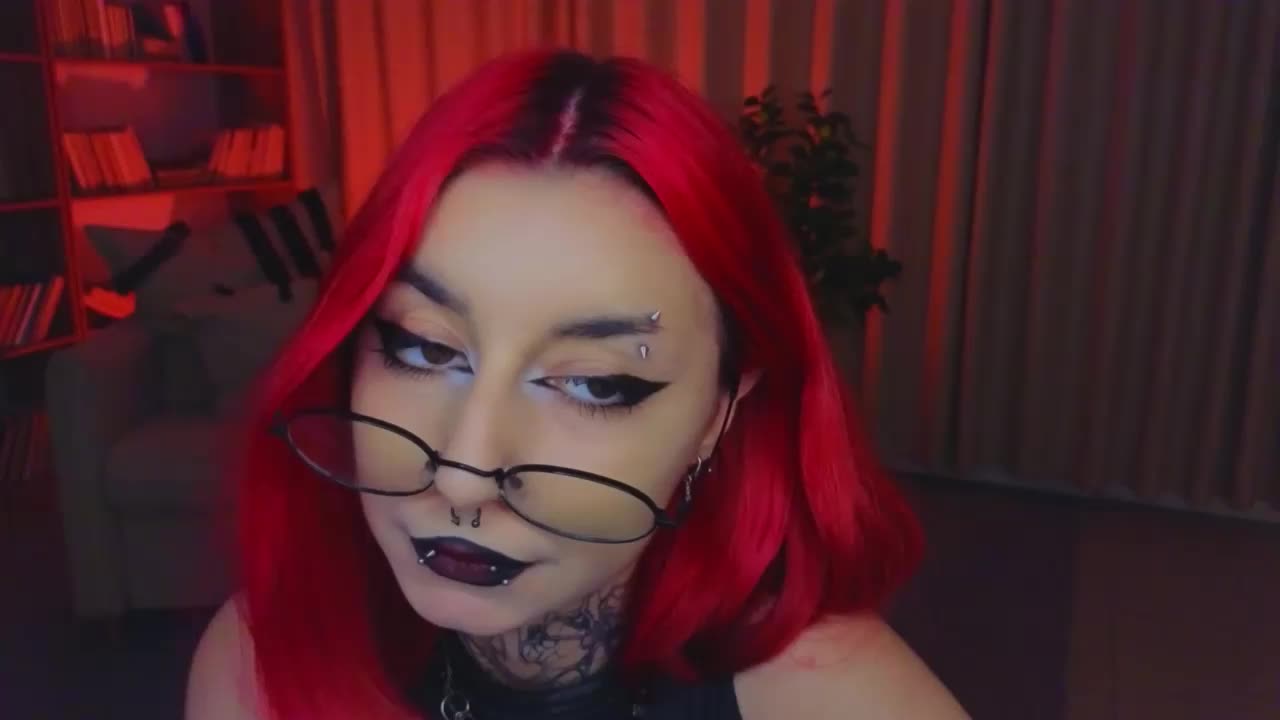 MistressMarcelline Adult Chat August 14, 2026