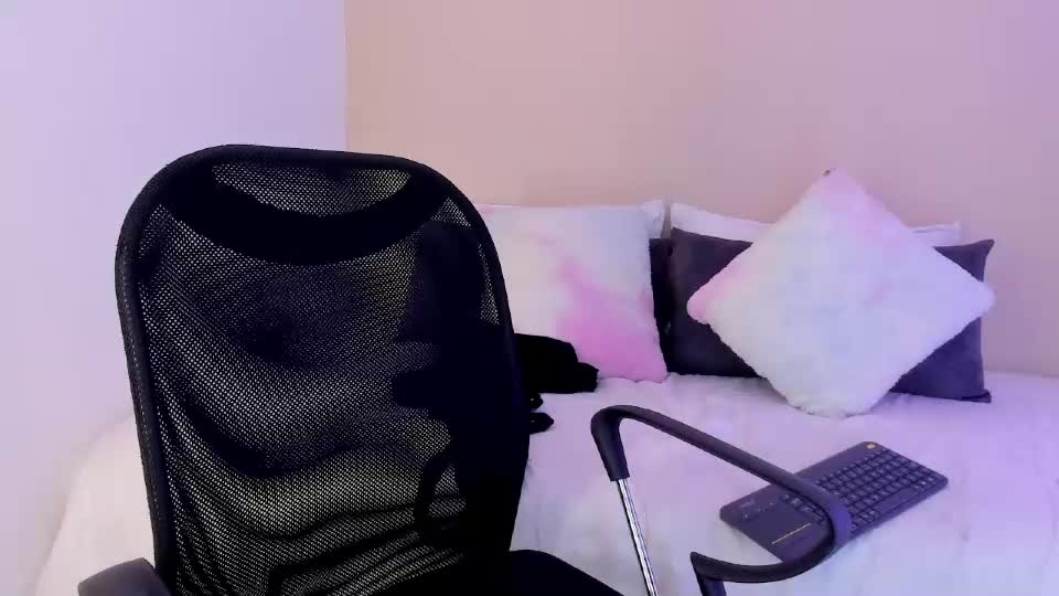 salomesimos1 Adult Chat August 14, 2026