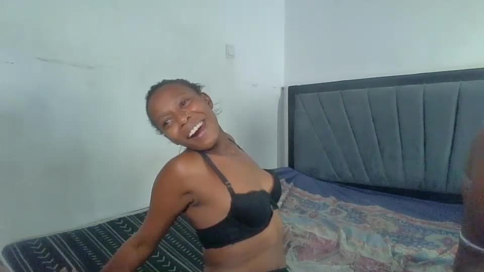 godess_lunah Adult Chat August 15, 2026