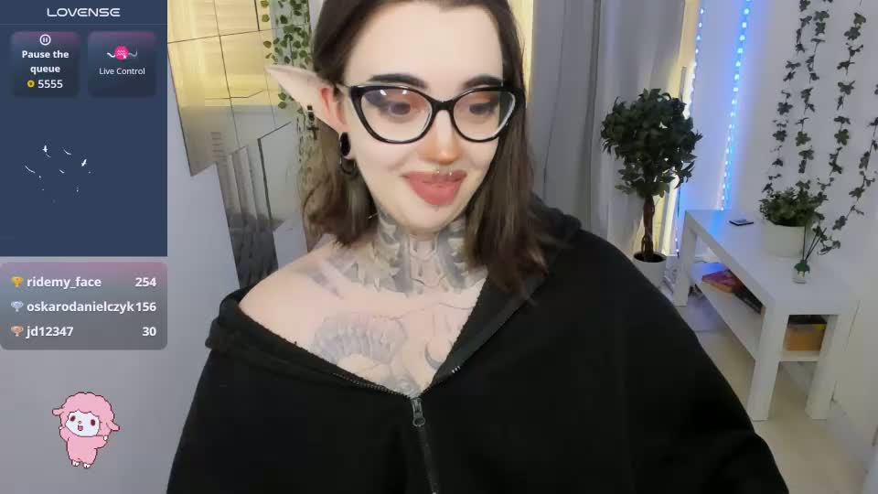 dixipixi_ Adult Chat August 15, 2026