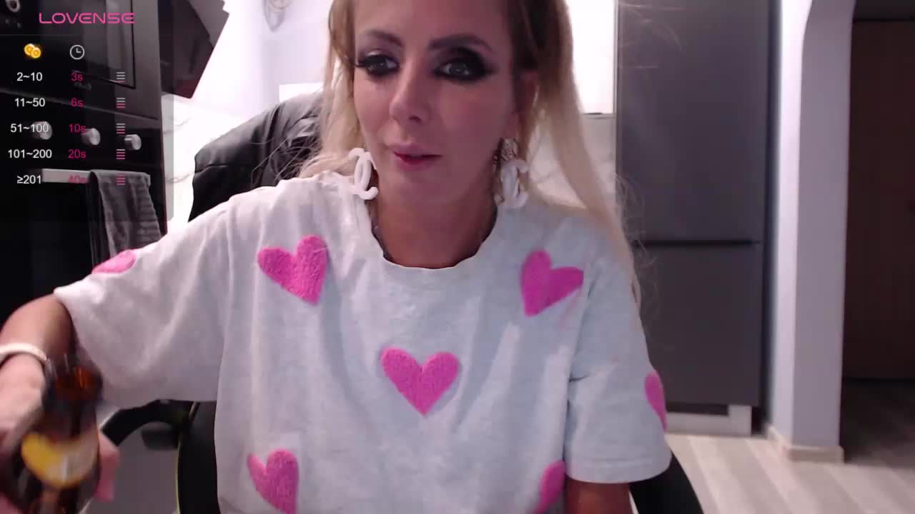 blondalina Adult Chat August 15, 2026