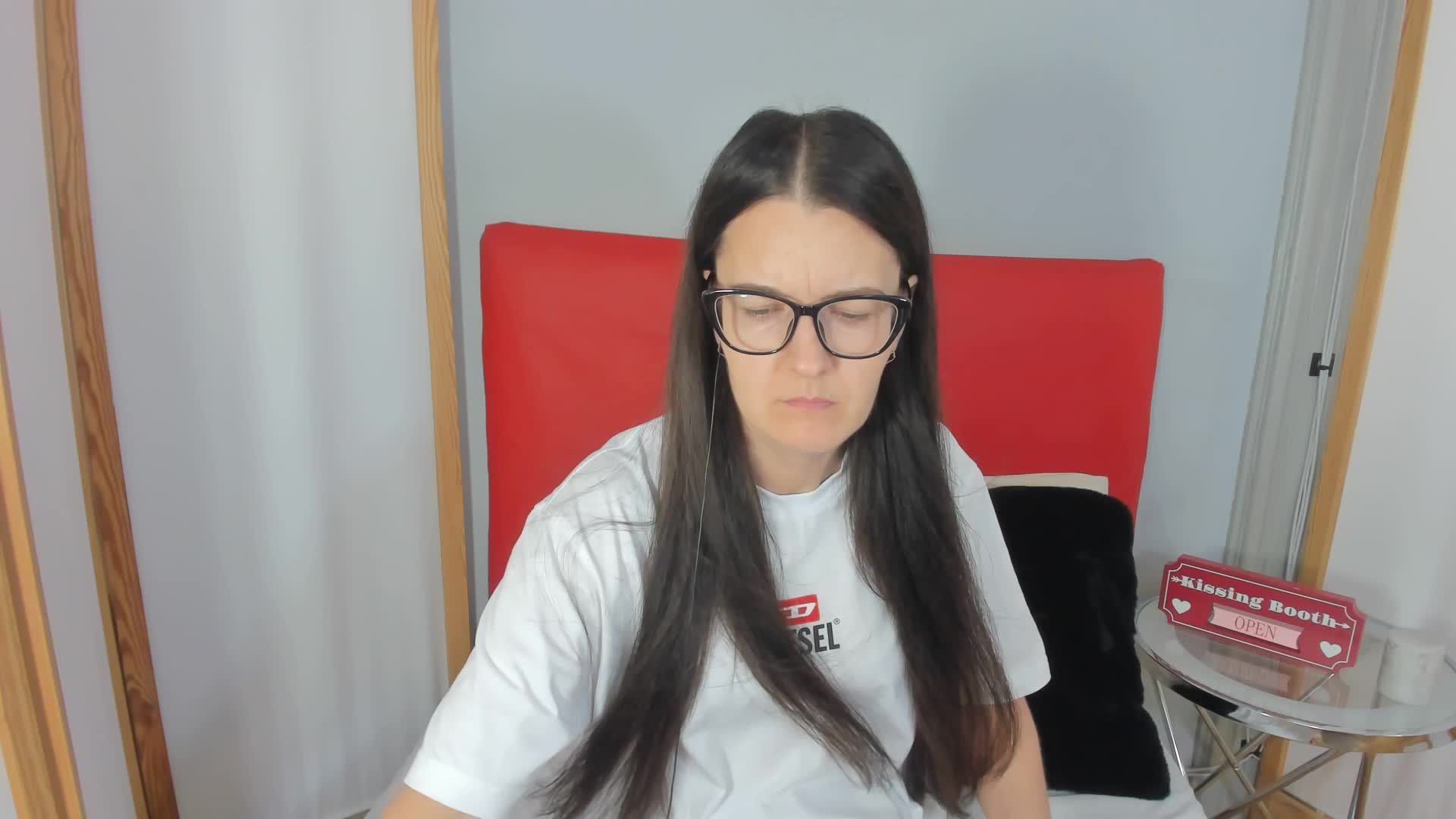 NadiaAmore Adult Chat August 15, 2026