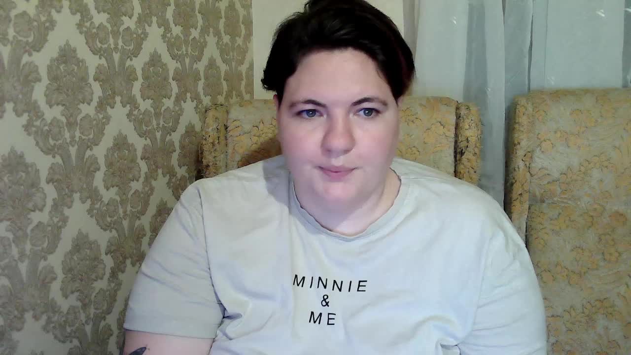 XLisaBlueX Adult Chat August 15, 2026