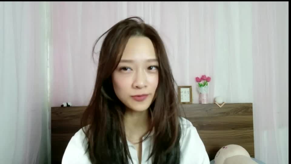 shy_pink_doll Adult Chat August 15, 2026