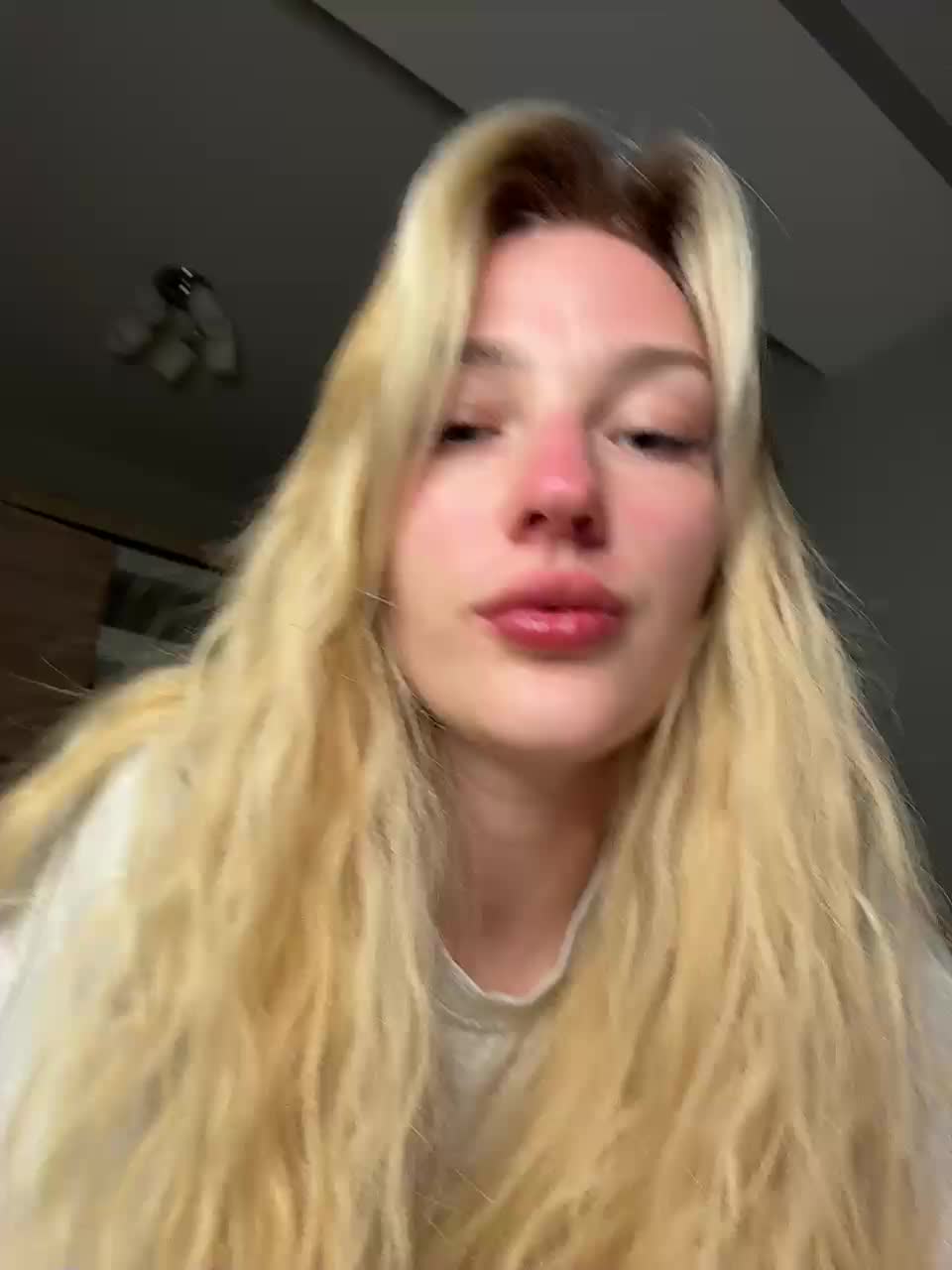 AlinnaAnnila Adult Chat August 15, 2026