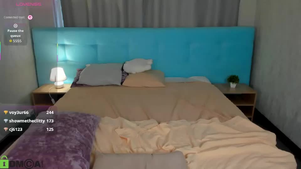 kiki_shanel Adult Chat August 15, 2026