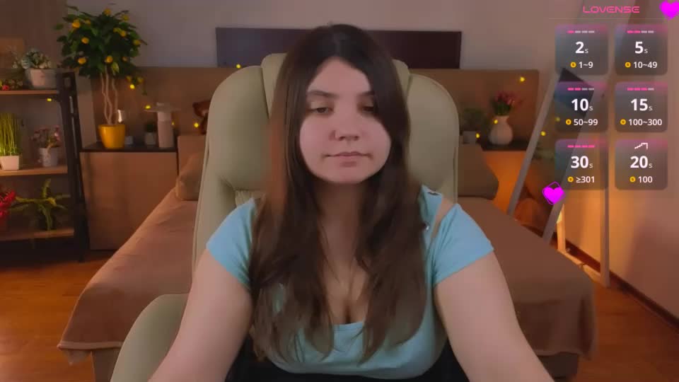 viola__shy Adult Chat August 15, 2026
