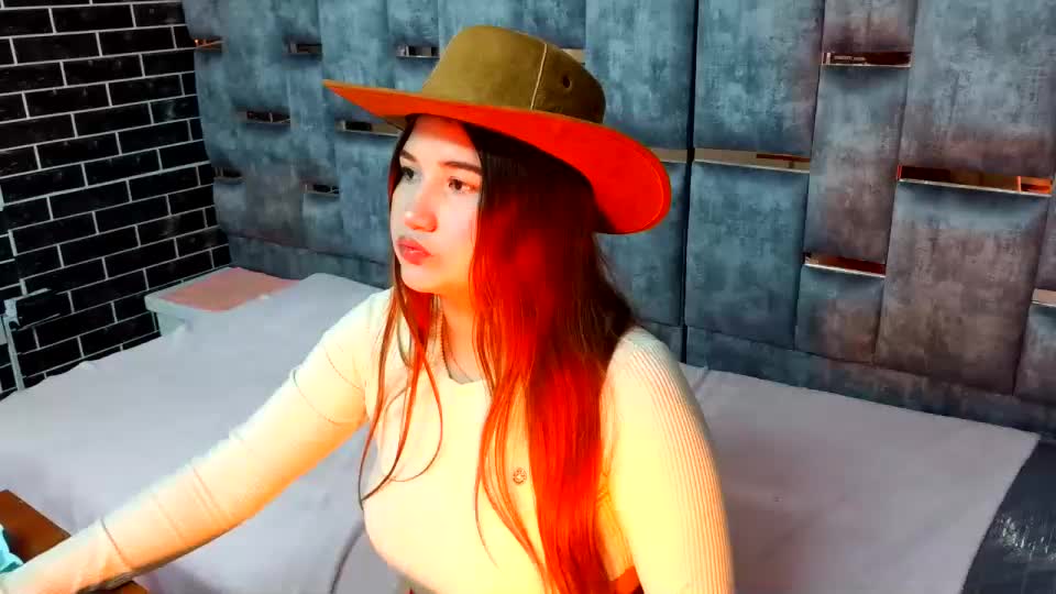 taliaskyx21 Adult Chat August 15, 2026