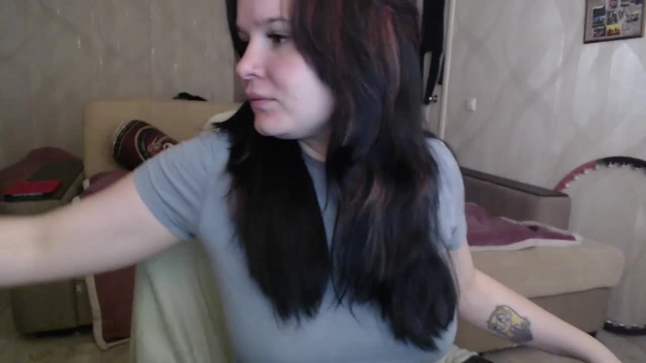 Lizzi-Peach Adult Chat August 15, 2026