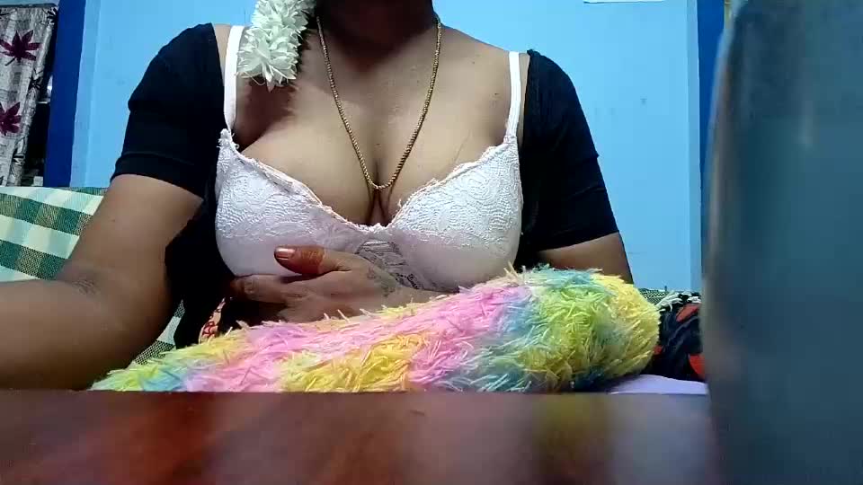 tamilmadhi520 Adult Chat August 15, 2026