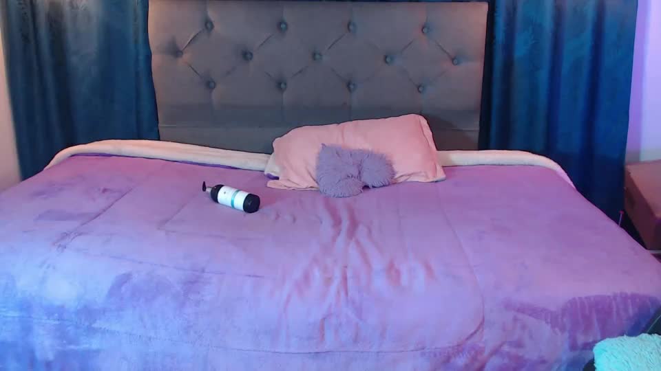 evelynn_fox_ Adult Chat August 15, 2026