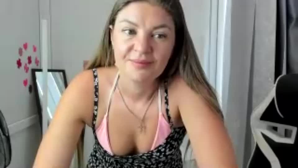 madison_smile Adult Chat August 15, 2026
