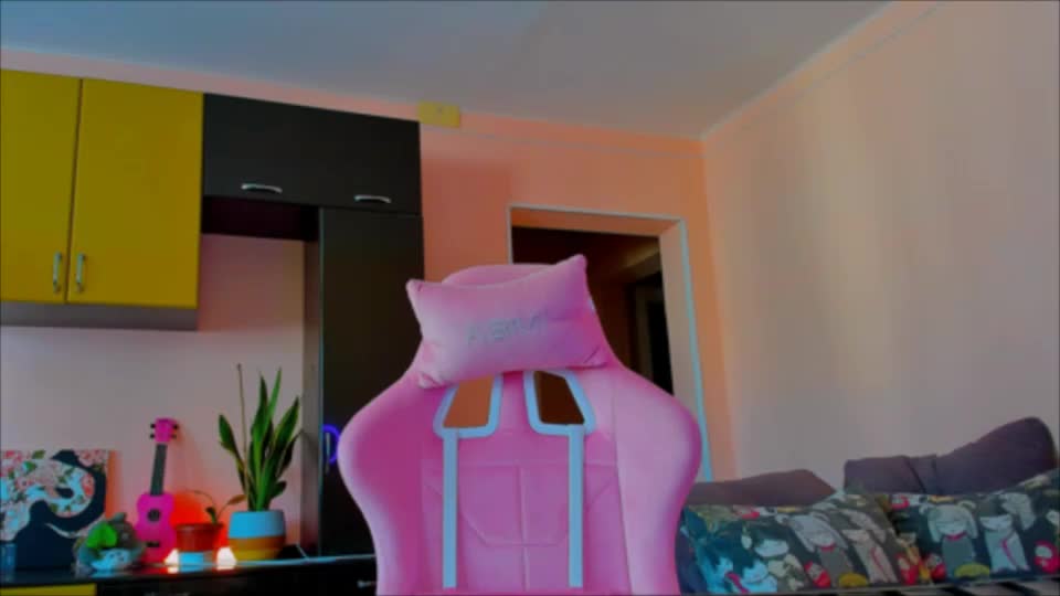 ameli_moon Adult Chat August 15, 2026