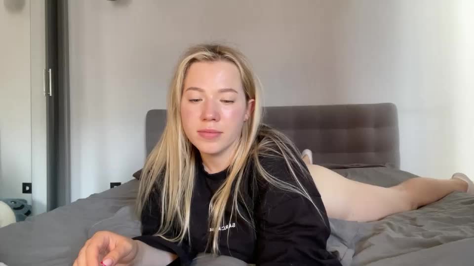 alyrasun Adult Chat August 15, 2026