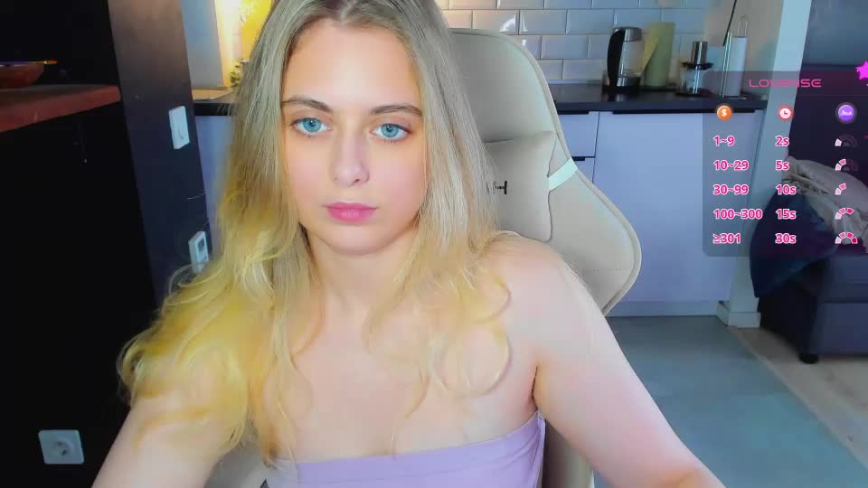 alice_wander Adult Chat August 16, 2026