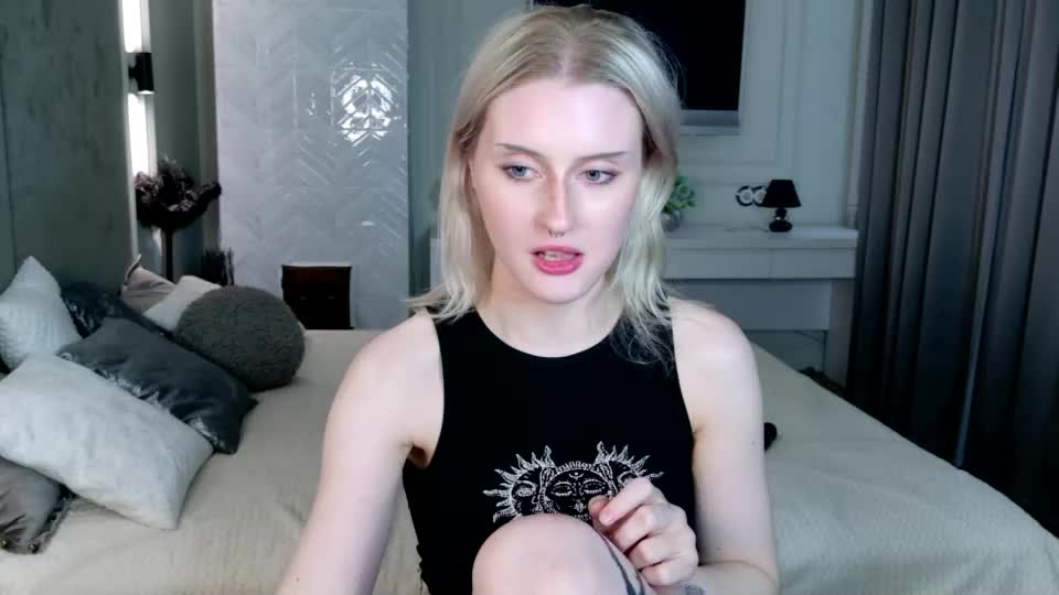 oh__lily Adult Chat August 15, 2026