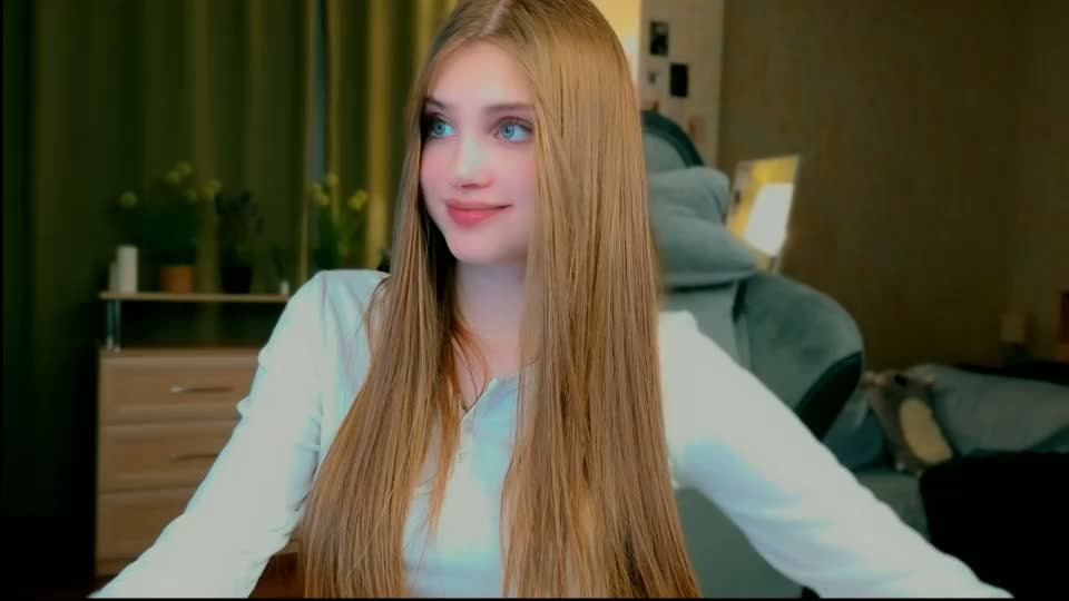 yourbeautyarya Adult Chat August 15, 2026