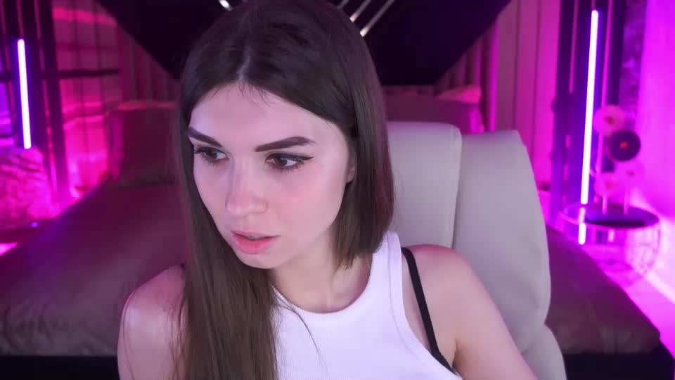 kyliejoyys Adult Chat August 16, 2026