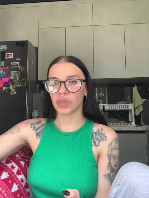 deva_maria Adult Chat August 15, 2026