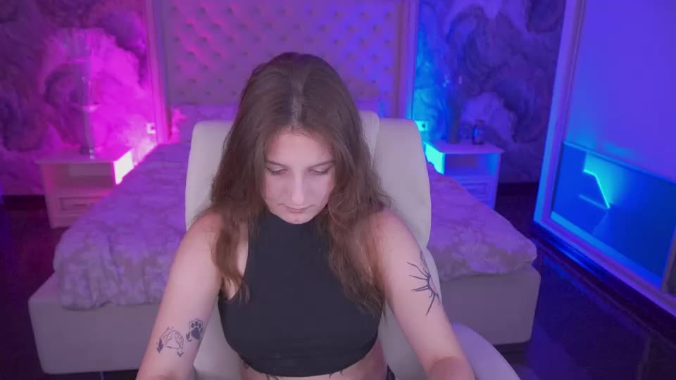 vikviklove Adult Chat August 16, 2026