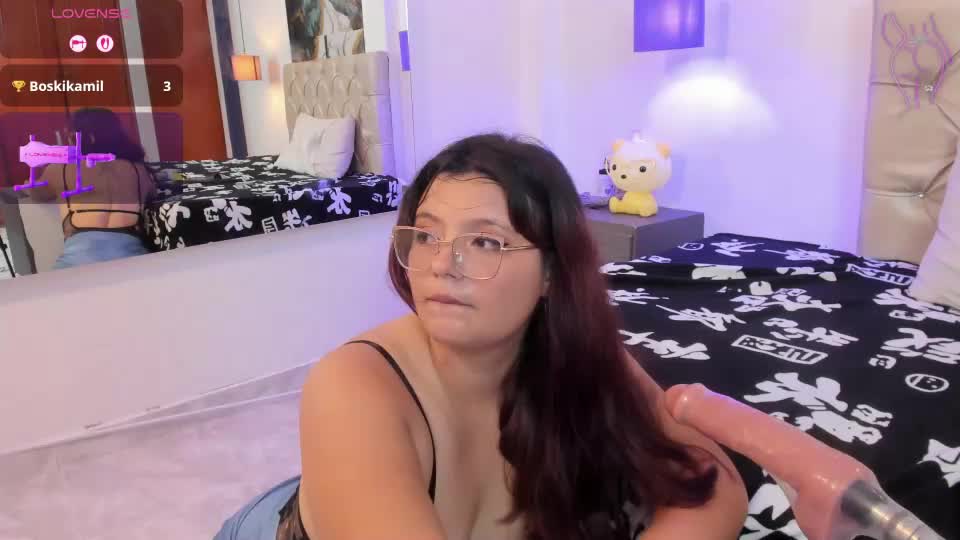 miss_kloee Adult Chat August 15, 2026