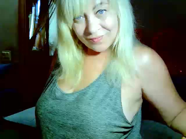 Savan35na Adult Chat August 16, 2026