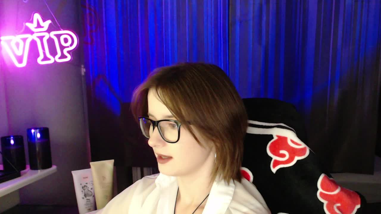 Cherry-Luna Adult Chat August 16, 2026