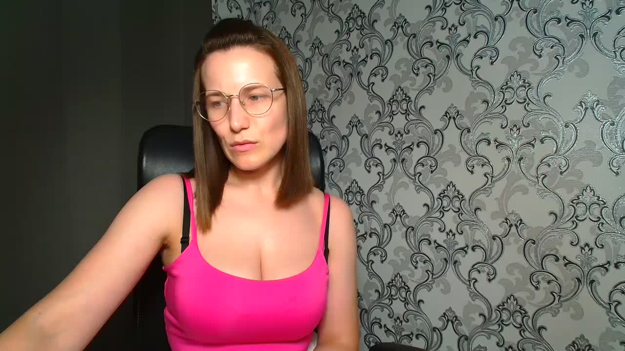 BellaKisss1 Adult Chat August 16, 2026
