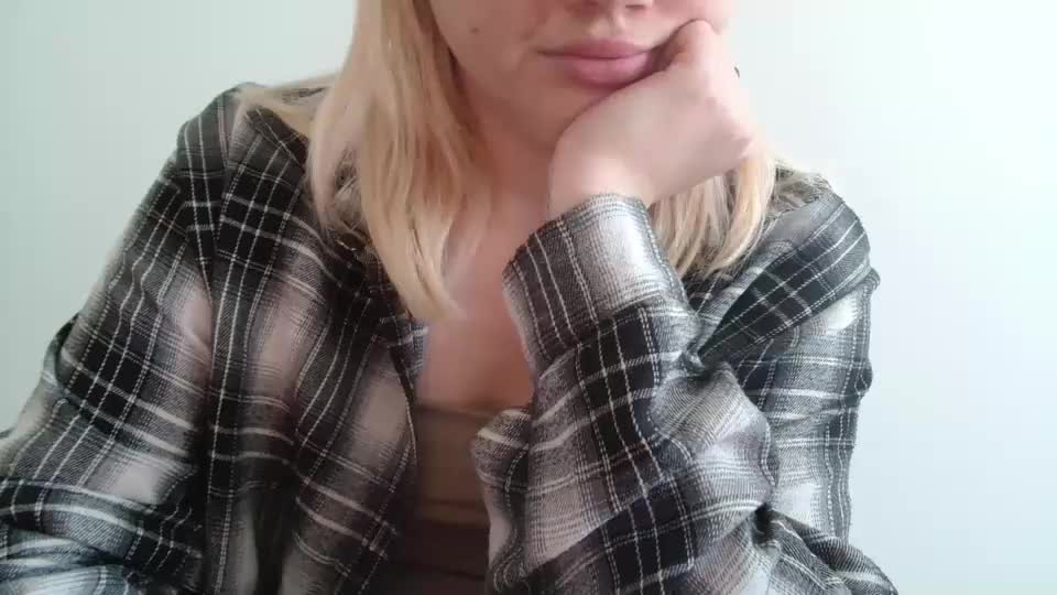 leyla_le Adult Chat August 16, 2026