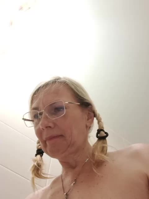 ShiningMILF Adult Chat August 16, 2026