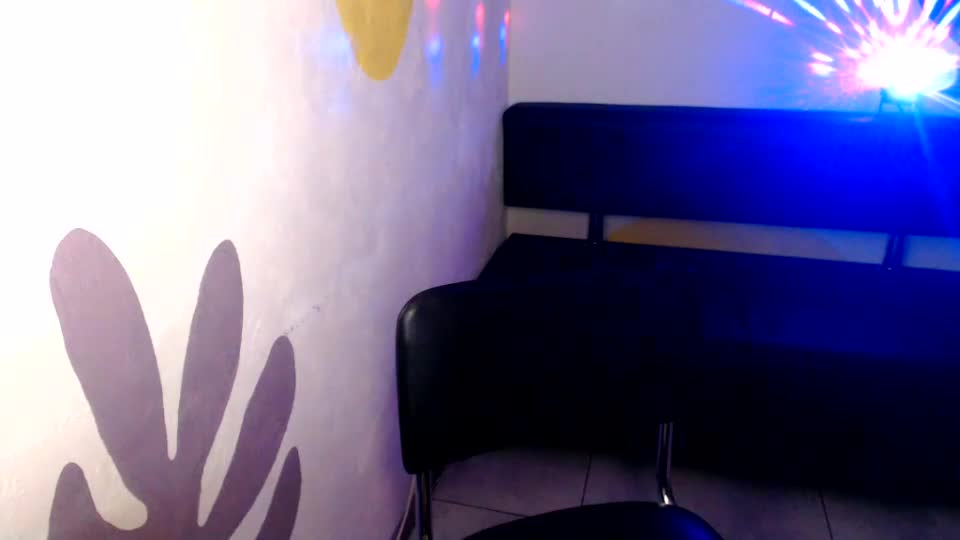 luxdonna Adult Chat August 16, 2026