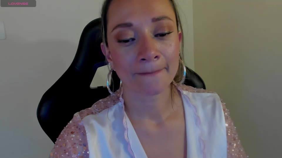 rebeckasalvatore Adult Chat August 16, 2026