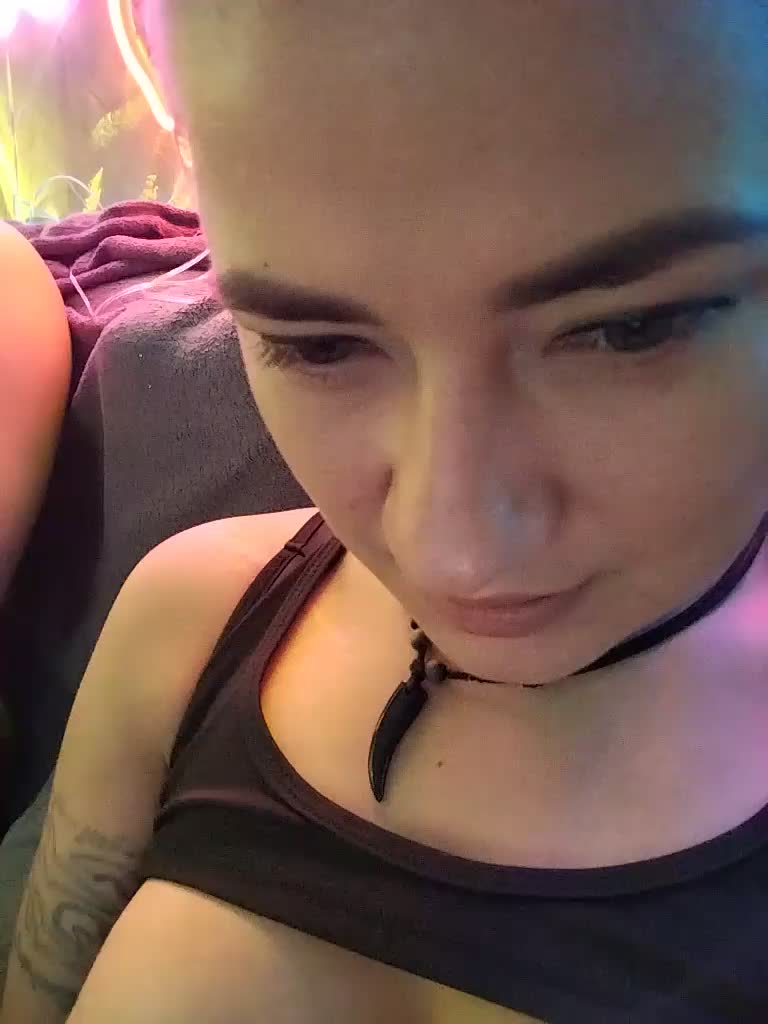 2Laski2 Adult Chat August 16, 2026
